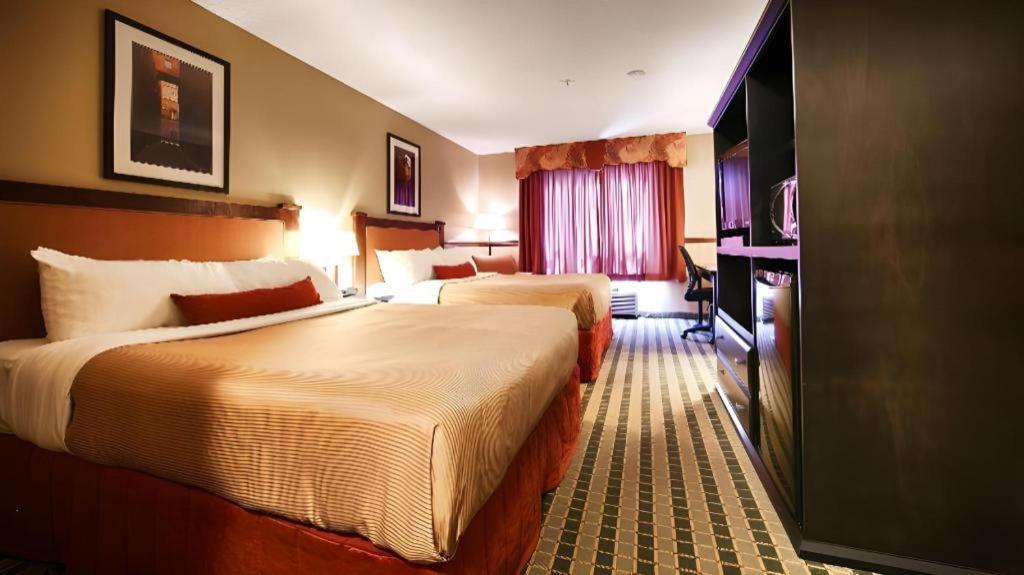 Best Western Diamond Inn Three Hills Dış mekan fotoğraf